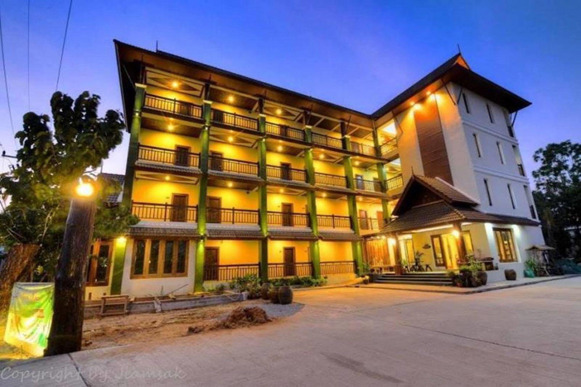 Hotel The Boon House, Khon Kaen Exterior foto