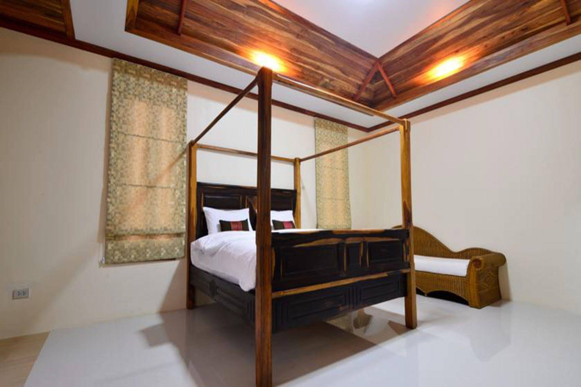 Hotel The Boon House, Khon Kaen Exterior foto